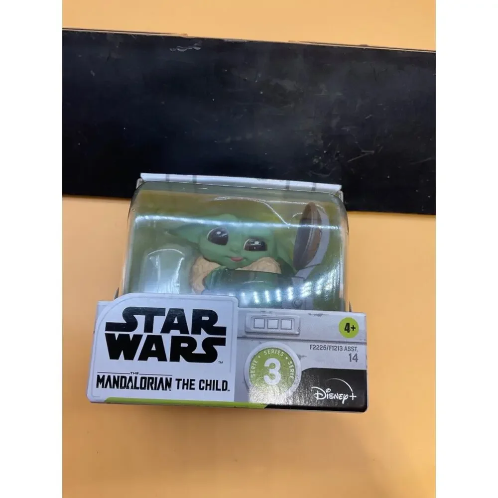 Star Wars Mandalorian #14 The Bounty Collection Series 3 Grogu Hand in‎ Bowl NEW